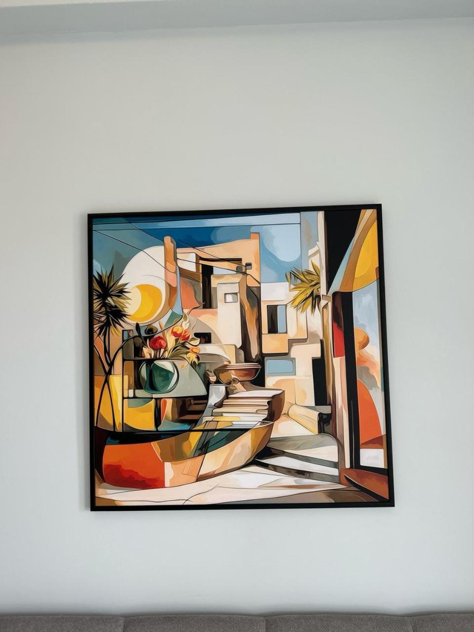 Picasso Apartment Tirana Exteriör bild